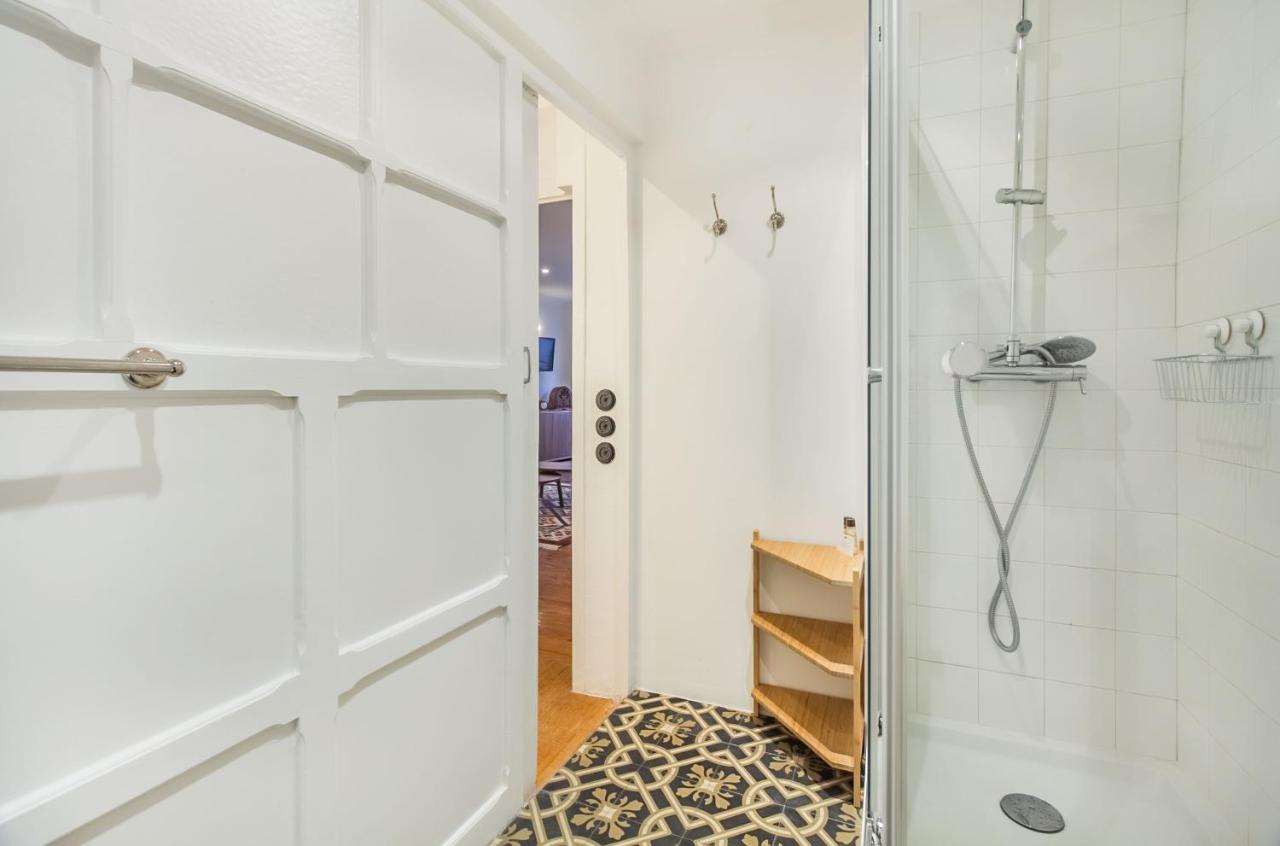 Apartament Unique And Stylish Flat In Historic Lizbona Zewnętrze zdjęcie