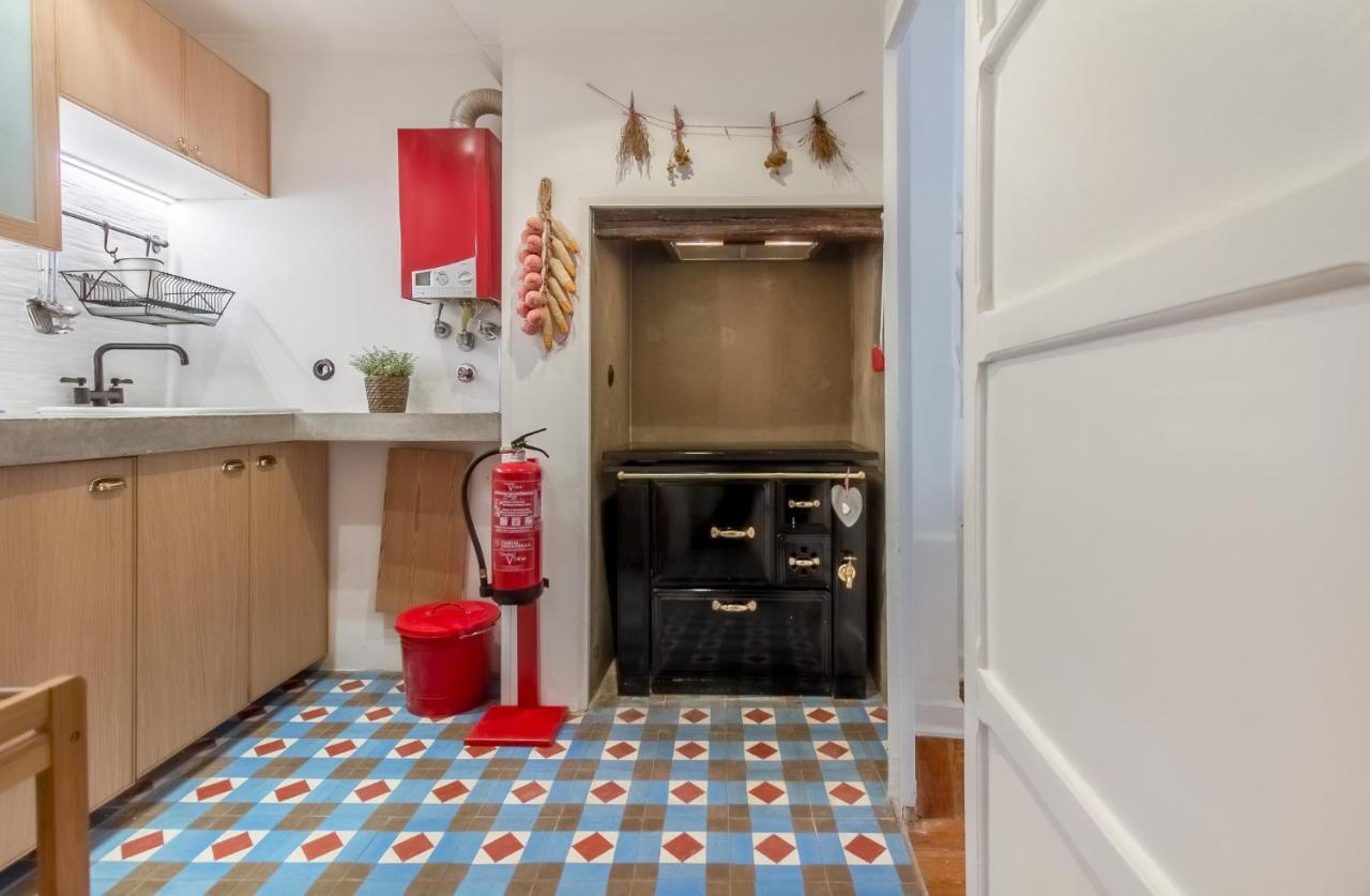 Apartament Unique And Stylish Flat In Historic Lizbona Zewnętrze zdjęcie